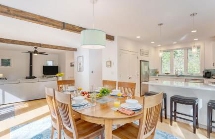 Walk to Beach Relax in Hot Tub Dine on the Deck LoLis Place by AvantStay - Foto 70