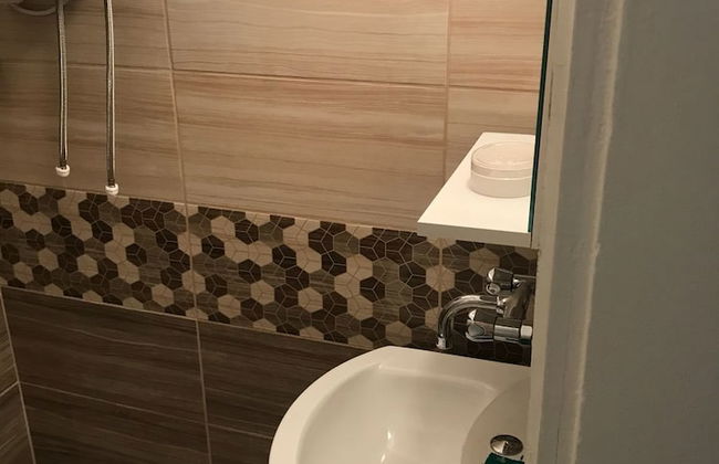 Hacisalihoglu Apart - Photo 17