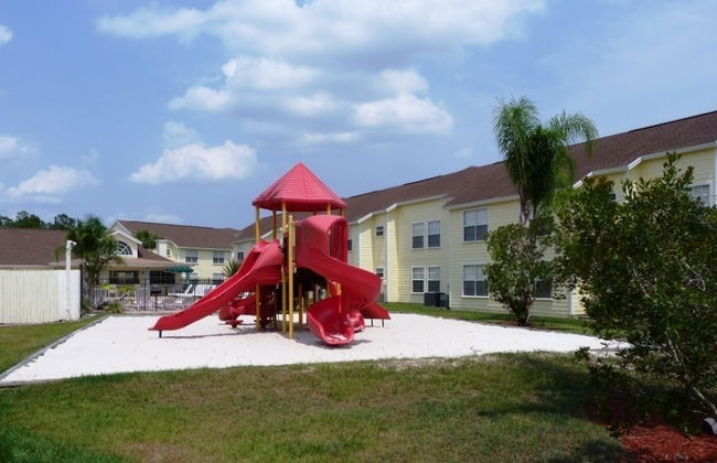 Near Theme Parks! Potter's Castle! Gorgeous, 3 BR's, Sleeps 8, Pool! - Foto 31