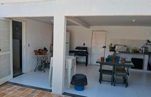 Casa de Veraneio Itaipuaçu - Foto 9