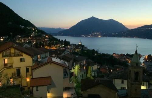 Bellano Cottage - With Private Garden and Garage - Foto 31