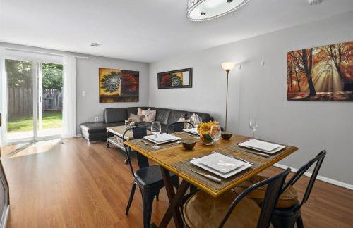 Townhome in No VA, 40 Mins to DC, Pets OK, Fast WiFi - Foto 8
