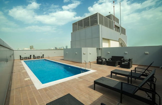 Golden Rose Luxury Suites - Photo 19