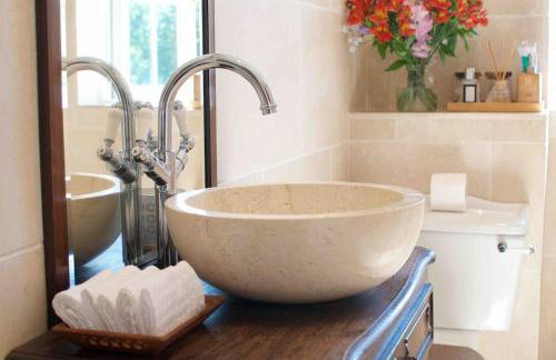 Canal view 2 bedrooms end of terrace - Foto 21