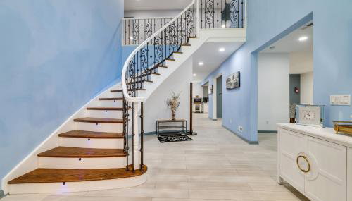 Game Room and Home Theater! Immaculate Poconos Lodge - Foto 4