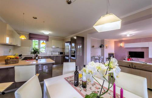 Modern Villa Vesna with Private Pool - Foto 11