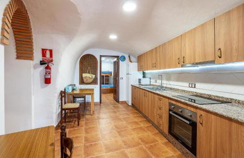 Lovely Home In Galera With Kitchenette - Photo 15