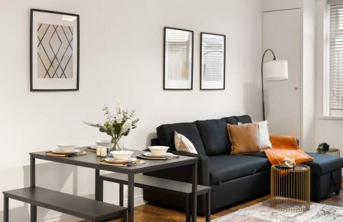 1Bed Gem Central Bletchley Perfect for Contractors - Foto 5