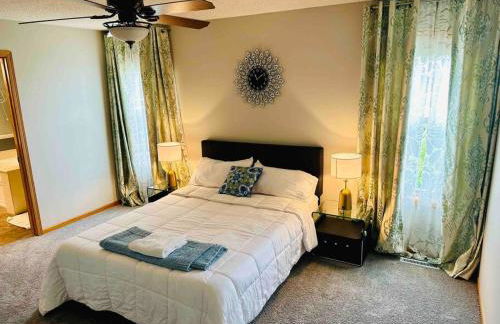 The Falmouth Villa with Peloton Bike - Foto 30