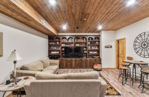 Ultimate Mtn Retreat - Game room-Fire Pits-Views-Bunk Room - Foto 23