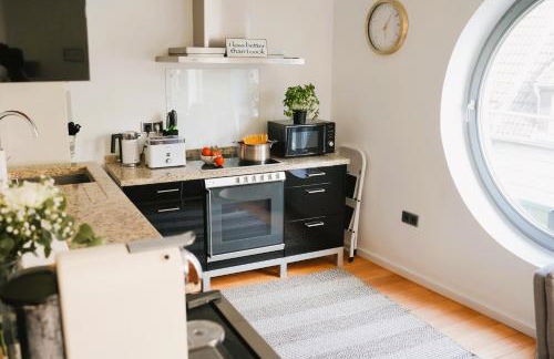 Penthouse am Dom- Altstadt in 200 m- 4 Dachterrassen, stilvoll und ruhig, 24-7-Self Check-in für bis zu 6 Personen - Foto 5