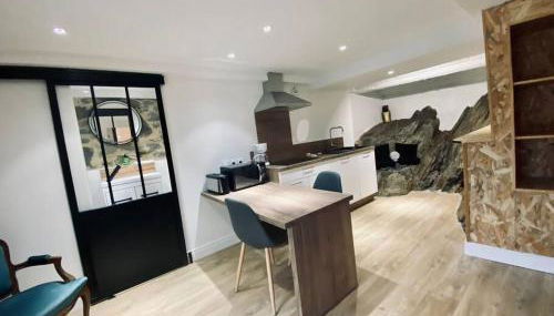 Appartement atypique « le menhir » Ax-les-Thermes - Foto 3