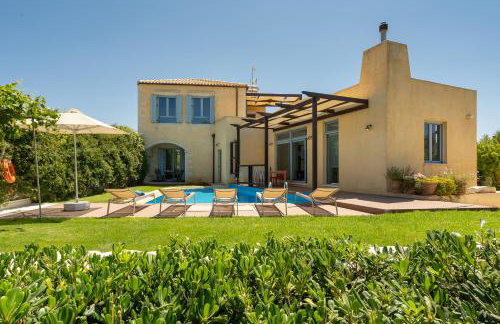 Calma Seaside Villa - Foto 2