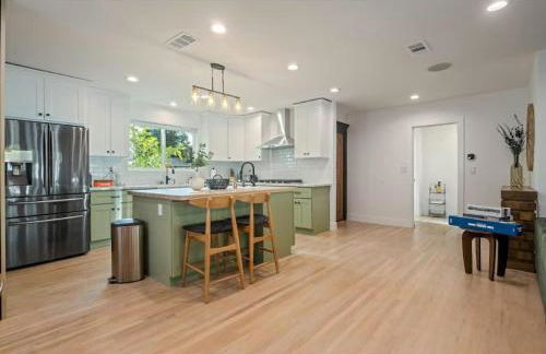 Lake Balboa Hideaway - Photo 44