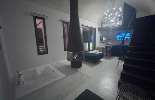 Aeneas Villa Pool & Jacuzzi al mare Torre Guaceto - Foto 8