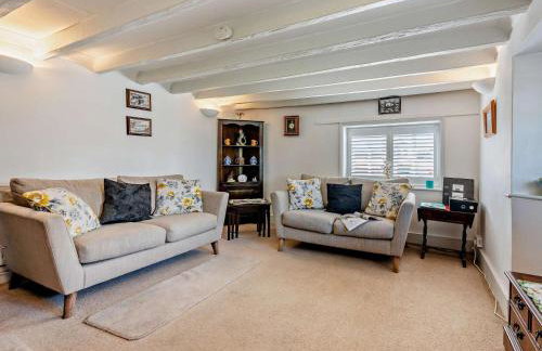 2 Bed in Rye- oc-46895 - Photo 2