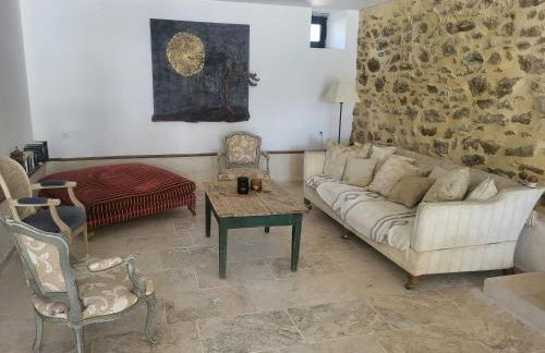 Renovated Bastide Among Vineyards Near Uzès - Foto 6