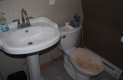 Emanuel - Cute Upstairs Apt AC Great Location - Foto 27