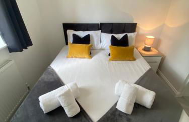 The Heathers - Spacious 3 Bed, Home from Home in Burton - Foto 2