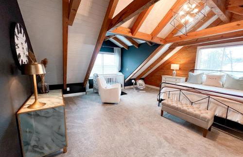 Cabin Sweet Cabin - Photo 14