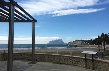 Tranquil setting - Photo 31