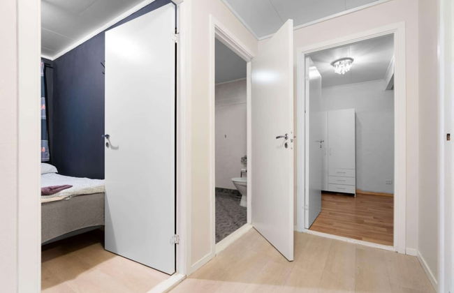 Lovly 3 Bedroom Apartment With the View of Aurora - Foto 6