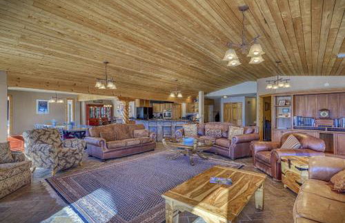 Mountain Views Retreat - Photo 51