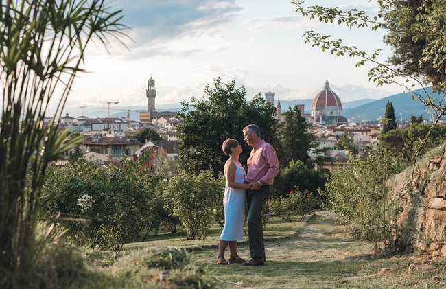 Get down on your knee! Surprise Proposal in Florence - Photo 3