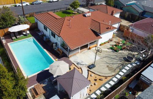 Sun-Soaked Livermore Gem with Patio and Fire Pit! - Foto 34