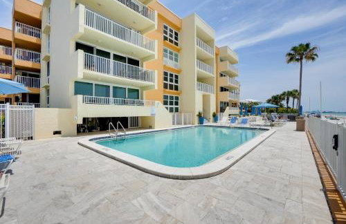 Waterfront Condo with Pool in Redington Beach! - Foto 1