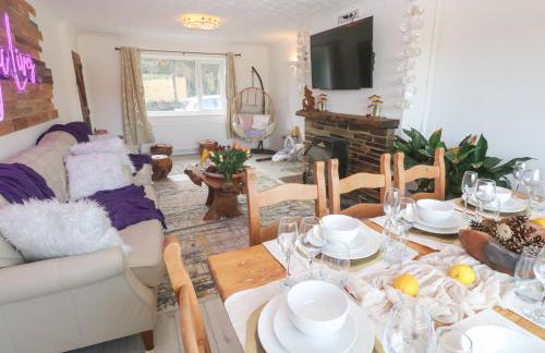 Piskies Magic Home - Photo 9