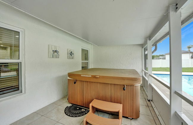 Villa Royale 4 BR Home w Pool & Hot Tub - Foto 44