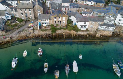 Tides Reach - Free WiFi - Harbourside - Wood Burner - Coffee Machine - Photo 8