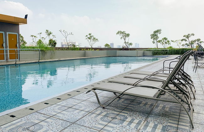 Comfortable Studio At Harco Mangga Besar Apartment - Photo 13