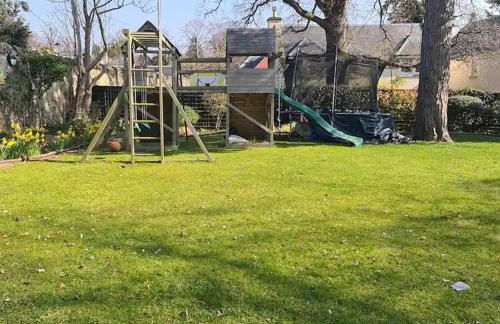 Superb 5 bedroom Villa 16 mins from City Centre - Foto 14