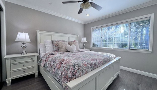Stunning 8 bedroom 6 bathroom Pool Home - Foto 4, Zimmer