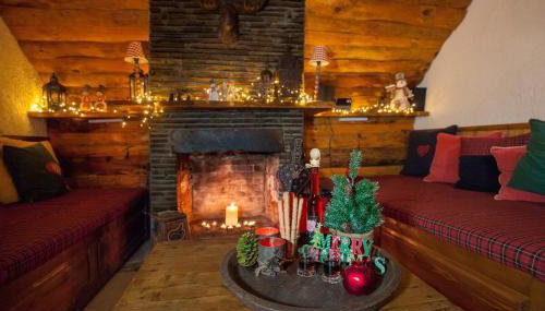 Dandy Villas Agoriani - Chalet Erato - Fireplace - Foto 2