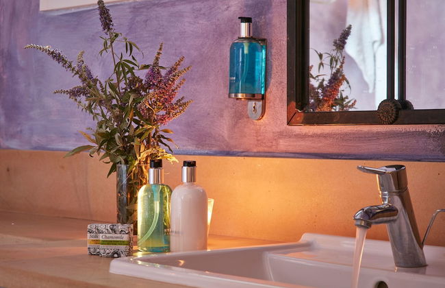 Diles & Rinies - Foto 77