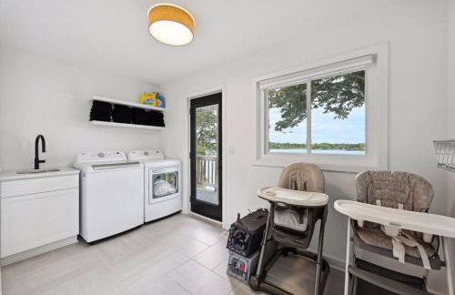 Luxury Cowdry Cottage Lake Home - Foto 26