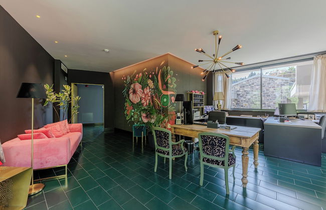 Hotel DeVille - Photo 4