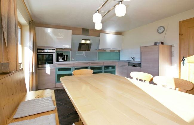 Gorgeous Chalet with Hot Tub in Tyrol - Foto 13