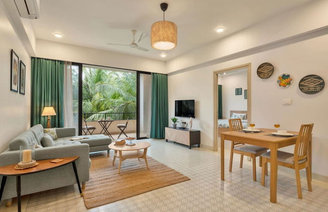 Sol Banyan by Hireavilla - 1BR w Pool in Candolim - Photo 2