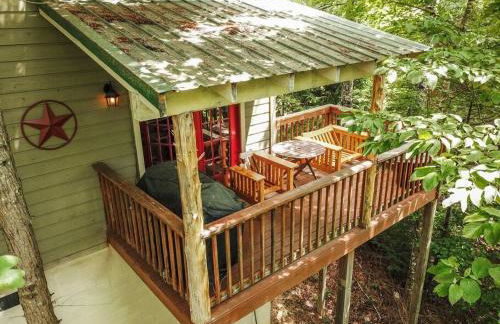 Cozy Cabin Smoky Mountains - Hot tub, pool, & golf - Foto 25