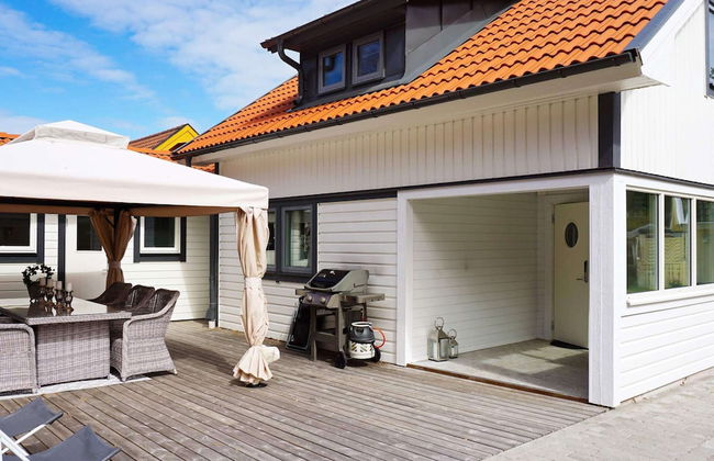 6 Person Holiday Home in Stromstad - Photo 16