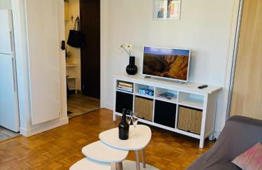 F2 lumineux 40 m2 Face aux thermes de Thonon. - Foto 4