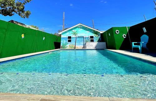 The Poolside Bungalow - Foto 2