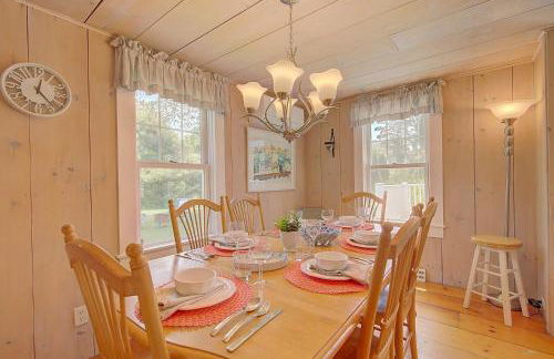 Large Deck Fire Pit Dog Friendly Near Beach - Sleeps 10 - Foto 8