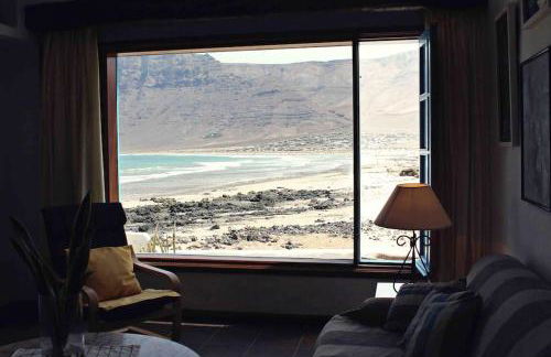 Villa Beachfront Famara - Photo 24