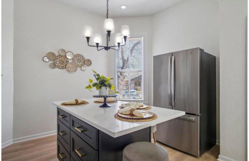 Cozy Historic Gem: 5 Mins to Downtown SA - Foto 11