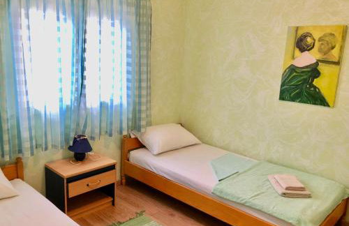 Apartments Pine & Oak with shared seasonal hot tub - Photo 13